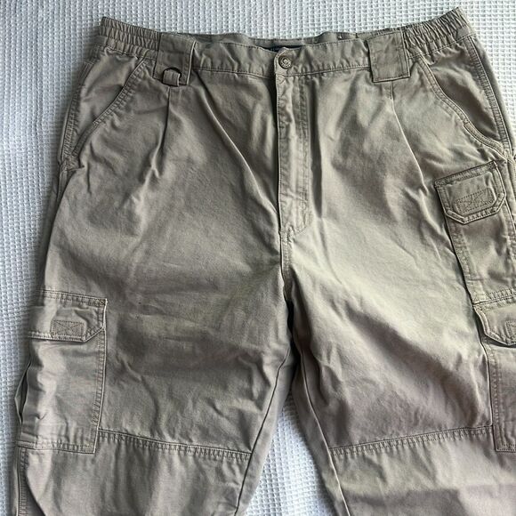 5.11Tactical 100% Cotton CANVAS Khaki Cargo Utility Men's Pants sz 38 X 31 - Picture 4 of 16